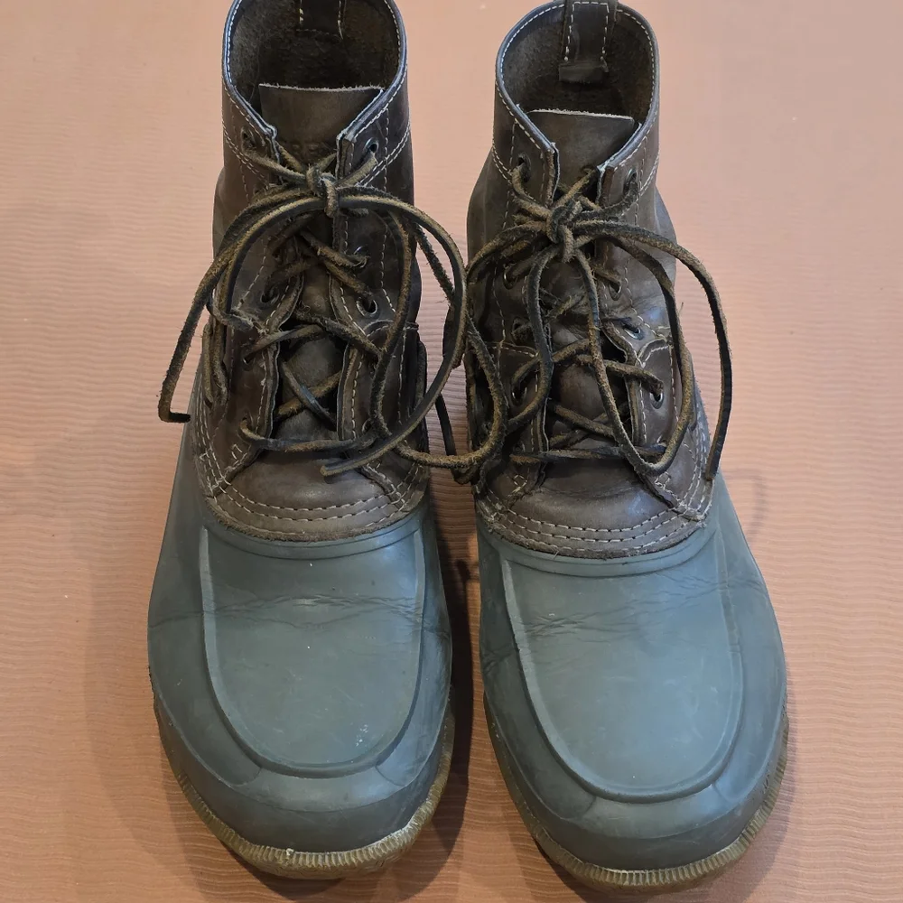 Sperry Men’s Size 8.5 M Duck Boots Leather Rubber Lace Up Waterproof STS13460
